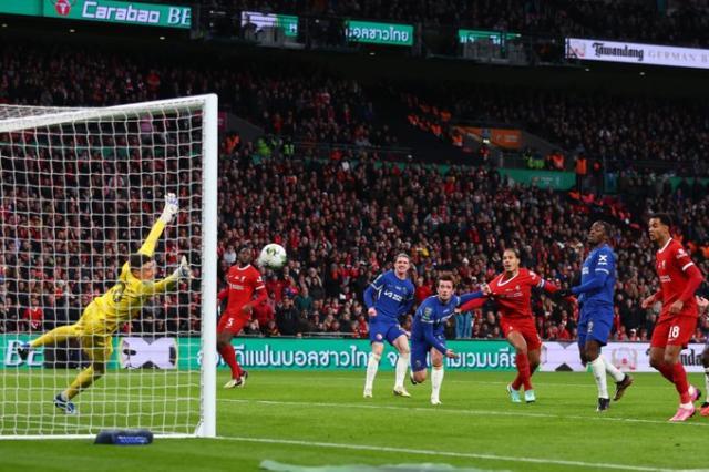 【联赛杯】范戴克加时头球杀！利物浦1-0切尔西捧杯