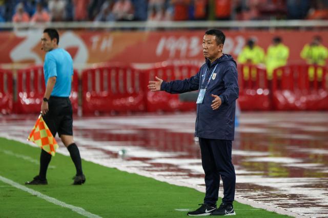 多多28官网-崔康熙输韩国德比懊悔轮换不彻底：还存在很多问题